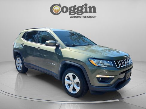 Used 2019 Jeep Compass Latitude w/ Popular Equipment Group image 8
