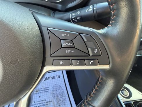 Used 2024 Nissan Sentra SR w/ SR Premium Package FWD image 21