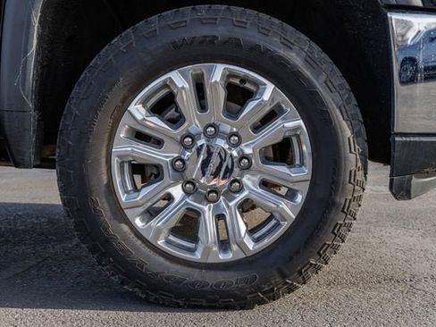 Used 2021 GMC Sierra 2500 SLE AWD/4WD image 12