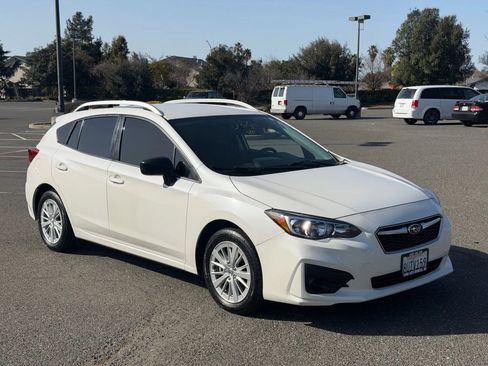 Used 2017 Subaru Impreza 2.0i Premium image 15