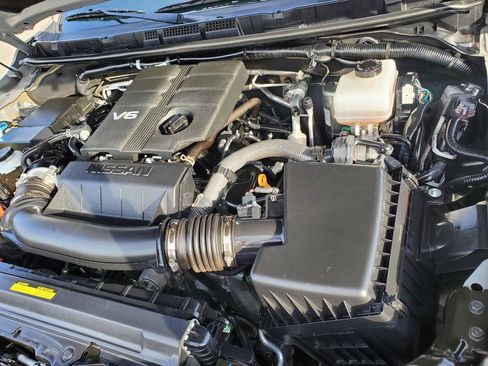 Used 2022 Nissan Frontier PRO-4X image 59