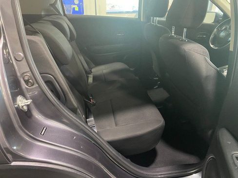 Used 2016 Honda HR-V LX image 16