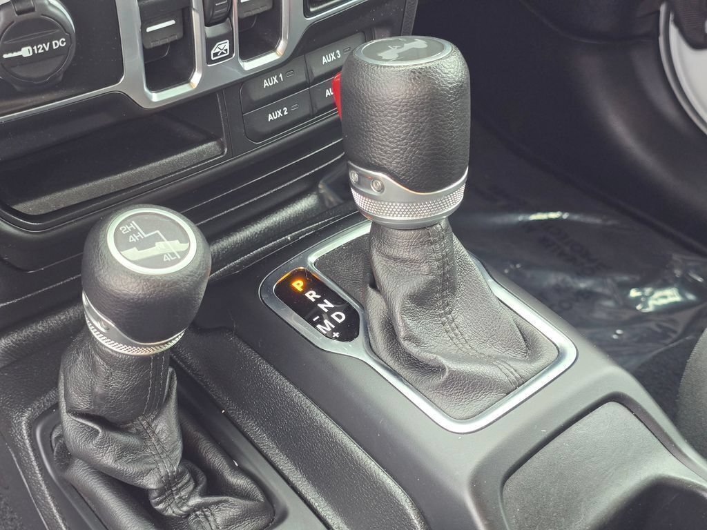 Used 2020 Jeep Wrangler Unlimited Sport AWD/4WD image 16