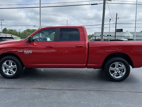 Used 2020 RAM 1500 Classic SLT AWD/4WD image 9
