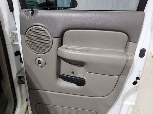 Used 2005 Dodge Ram 2500 Truck SLT w/ Trailer Tow Group image 32