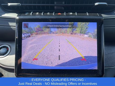 New 2024 Jeep Grand Cherokee Overland image 16