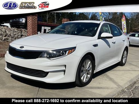 Used 2018 Kia Optima LX w/ 17" Alloy Wheels Package image 3
