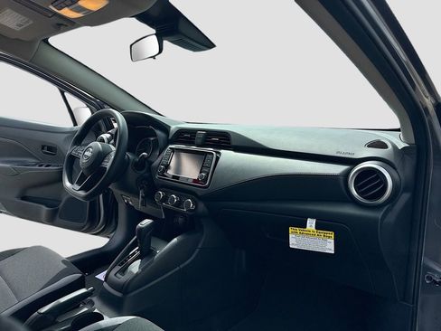 Used 2025 Nissan Versa S w/ S Plus Package image 24