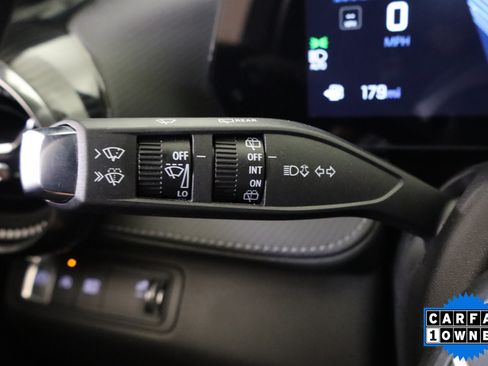 Used 2025 Chevrolet Equinox LT FWD image 30