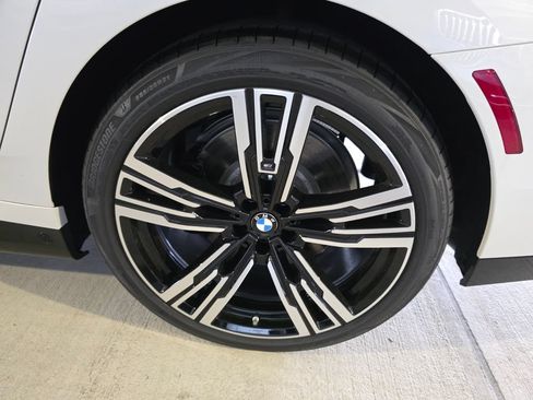 New 2026 BMW 740i xDrive w/ Executive Package AWD/4WD image 6