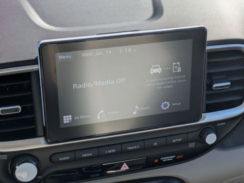 Certified 2026 Hyundai Venue SEL FWD image 21
