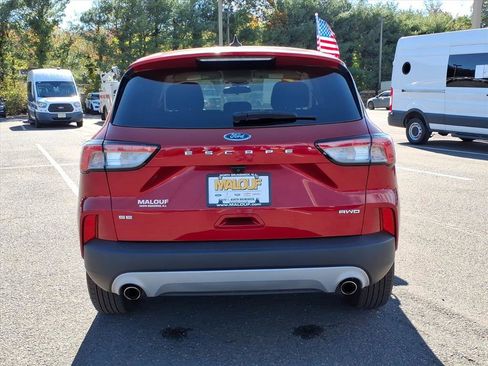 Certified 2022 Ford Escape SE w/ Convenience Package image 6
