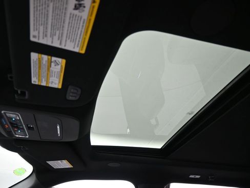 New 2025 Ford F150 Platinum w/ Equipment Group 702A High image 19