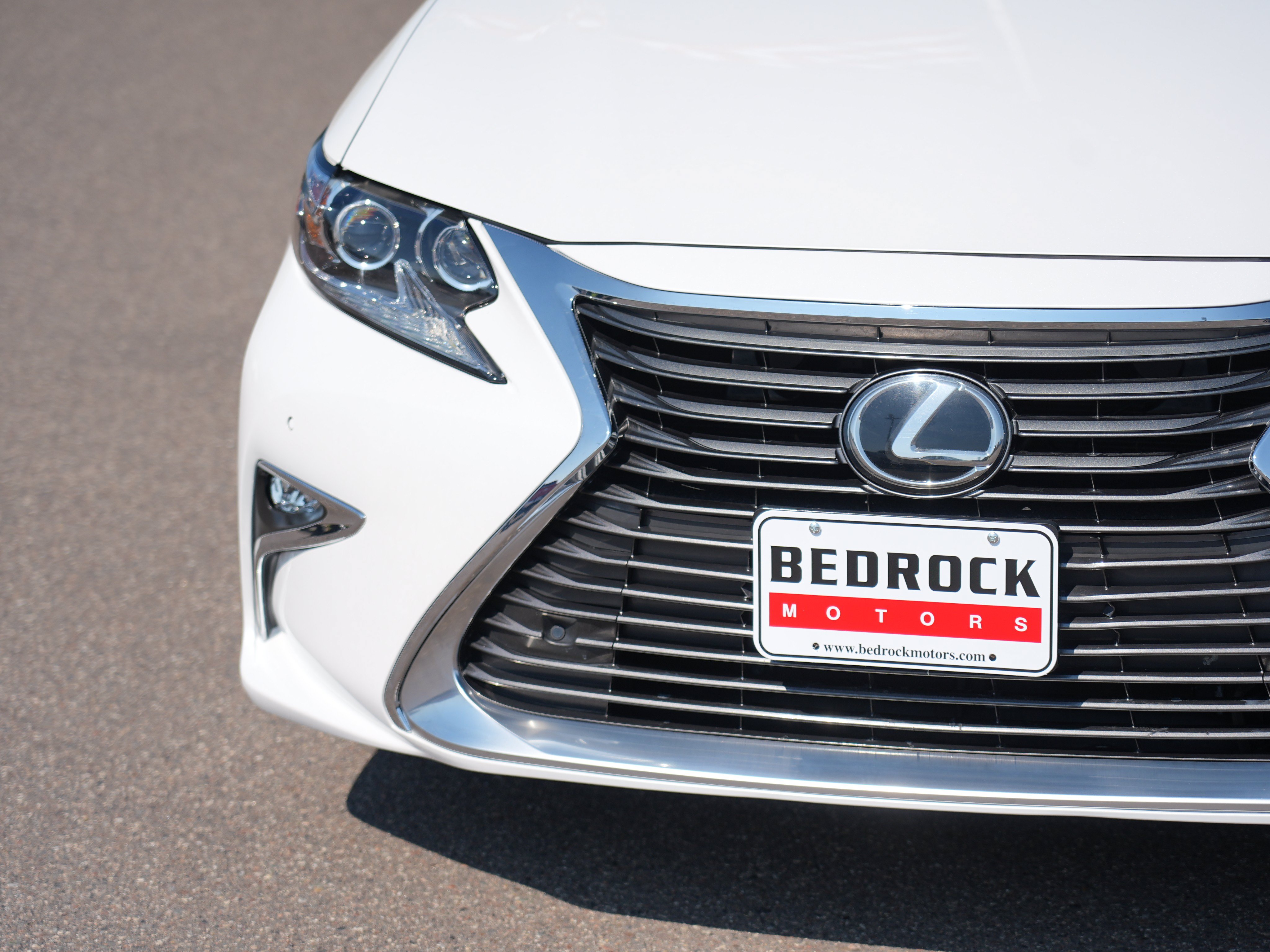 Used 2016 Lexus ES 350 w/ Luxury Package w/Wood Trim FWD image 9
