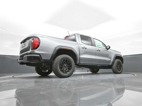 New 2026 GMC Canyon Elevation w/ Convenience Package image 38