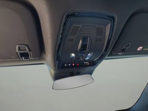 Used 2025 Cadillac Lyriq Sport image 28