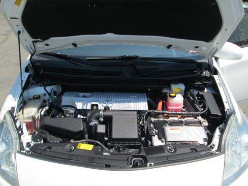 Used 2012 Toyota Prius Prime Plug-In Hybrid image 13