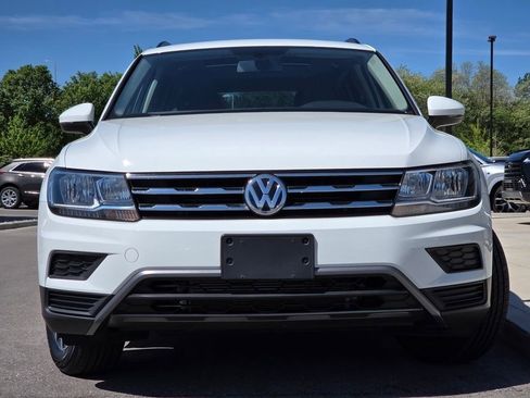 Used 2019 Volkswagen Tiguan SE AWD/4WD image 3