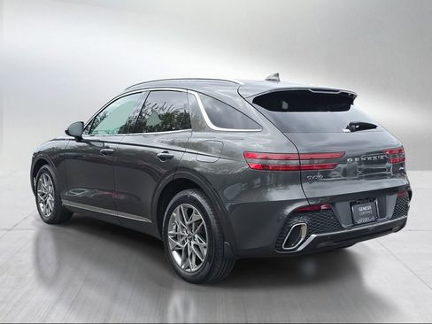 Used 2025 Genesis GV70 2.5T w/ Select Package AWD/4WD image 5
