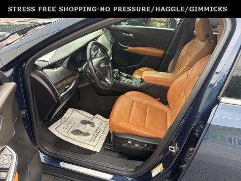 Used 2019 Cadillac XT4 Premium Luxury image 17