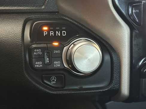 Used 2022 RAM 1500 Laramie AWD/4WD image 24