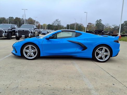 Used 2024 Chevrolet Corvette Stingray Premium Cpe w/ Z51 Performance Package image 9