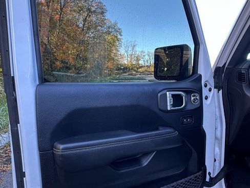 Used 2019 Jeep Wrangler Unlimited Moab w/ Quick Order Package 24M Moab image 41