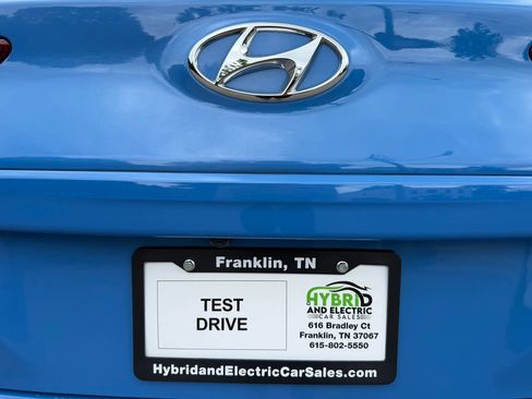 Used 2022 Hyundai Kona SEL FWD image 3