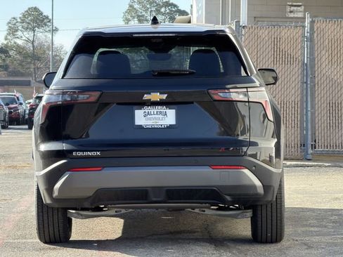New 2026 Chevrolet Equinox LT w/ Convenience Package II image 6