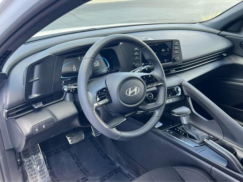 New 2026 Hyundai Elantra Sport FWD image 28