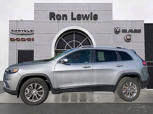Used 2021 Jeep Cherokee Latitude Lux AWD/4WD image 1
