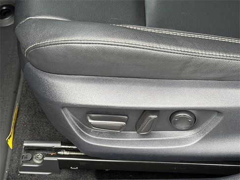 Certified 2025 Toyota Camry SE image 14