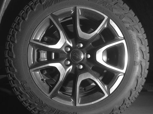 Used 2025 Jeep Compass Trailhawk AWD/4WD image 12