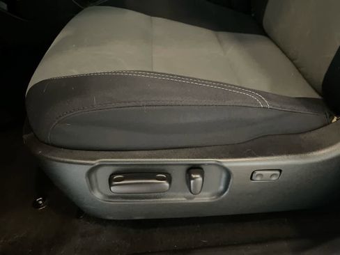 Certified 2021 Toyota Tacoma TRD Off-Road w/ Technology Package image 12