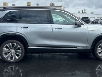 Used 2026 Cadillac Vistiq Luxury