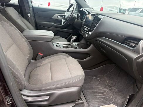 Used 2022 Chevrolet Traverse LT AWD/4WD image 22