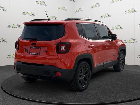 Used 2017 Jeep Renegade Altitude w/ Safety & Security Group image 7