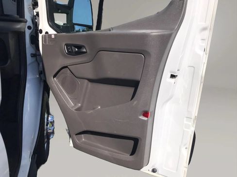 Used 2020 Ford Transit 250 Low Roof AWD image 40