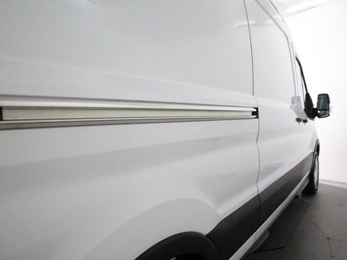 Used 2019 Ford Transit 150 148 Medium Roof RWD image 43