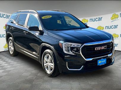 Used 2022 GMC Terrain SLE w/ Driver Convenience Package