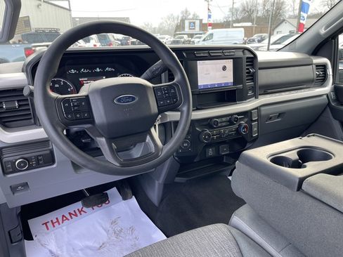Used 2024 Ford F250 XLT w/ FX4 Off-Road Package image 12