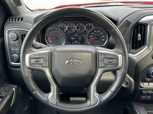 Used 2021 Chevrolet Silverado 1500 LT Trail Boss w/ LT Trail Boss Premium Package AWD/4WD image 18