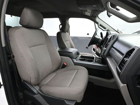 Used 2022 Ford F250 XLT w/ XLT Premium Package image 47