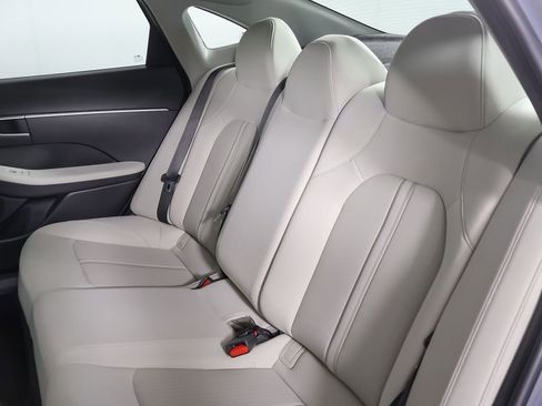 Certified 2025 Hyundai Sonata SE FWD image 26