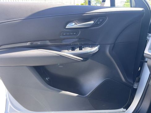 Certified 2024 Cadillac XT4 Sport AWD/4WD image 35