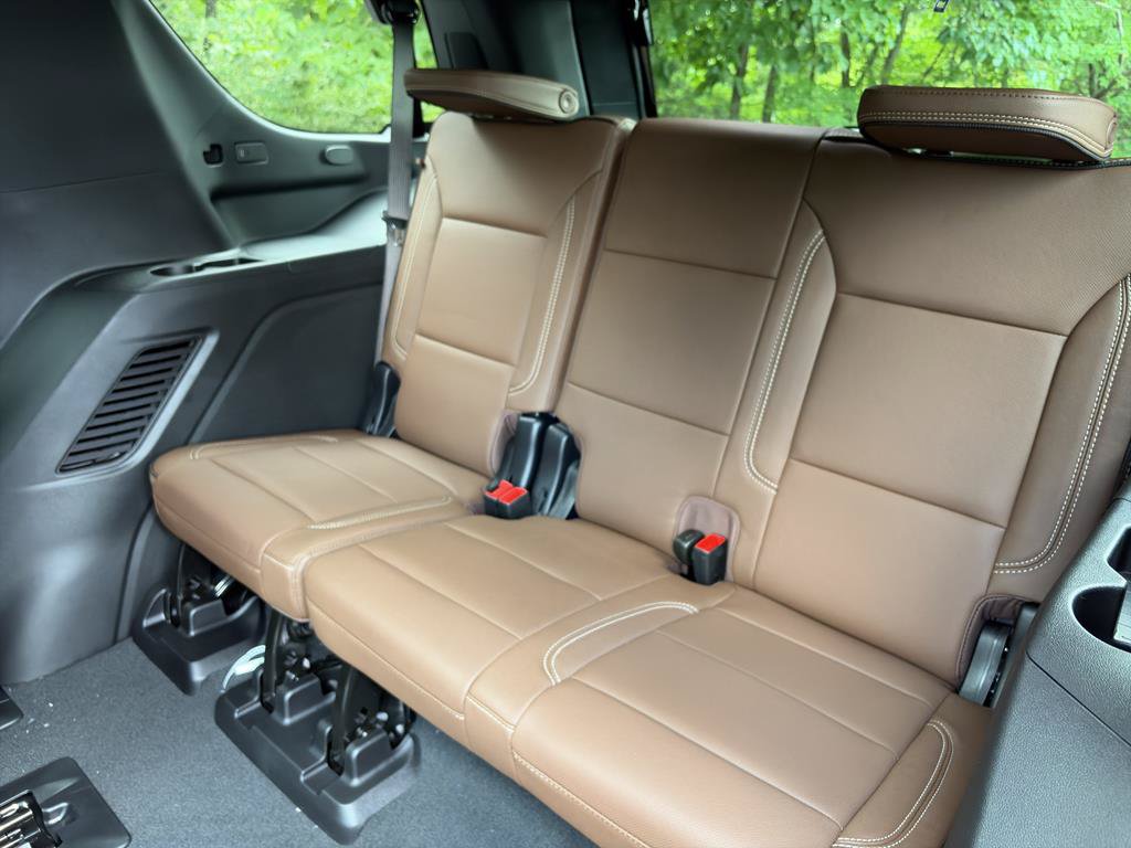 New 2026 Chevrolet Tahoe High Country AWD/4WD image 30