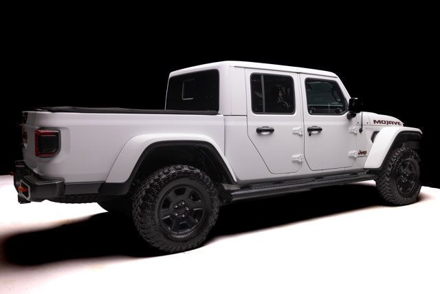 Used 2020 Jeep Gladiator Mojave AWD/4WD image 24