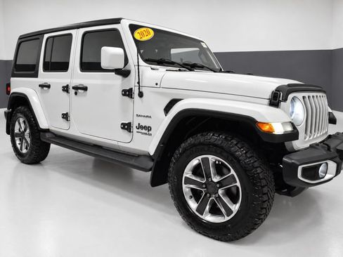 Used 2020 Jeep Wrangler Unlimited Sahara AWD/4WD image 7