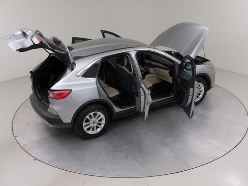 Certified 2022 Ford Escape SE AWD/4WD image 59