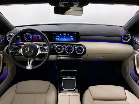 Used 2025 Mercedes-Benz CLA 250 4MATIC image 20